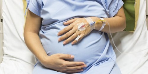 Co vás zajímá o vcestném lůžku: 8 nejčastějších otázek na téma placenta praevia