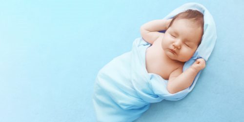 Lékařka radí - jak se připravit na léto s novorozencem?